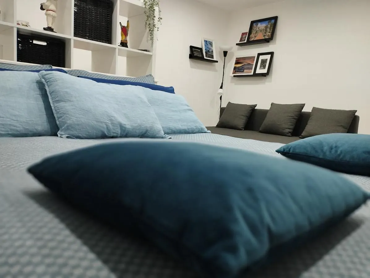 Pazzariello Holiday Home - Casa Vacanza Napoli Centro Storico 0*, Naples