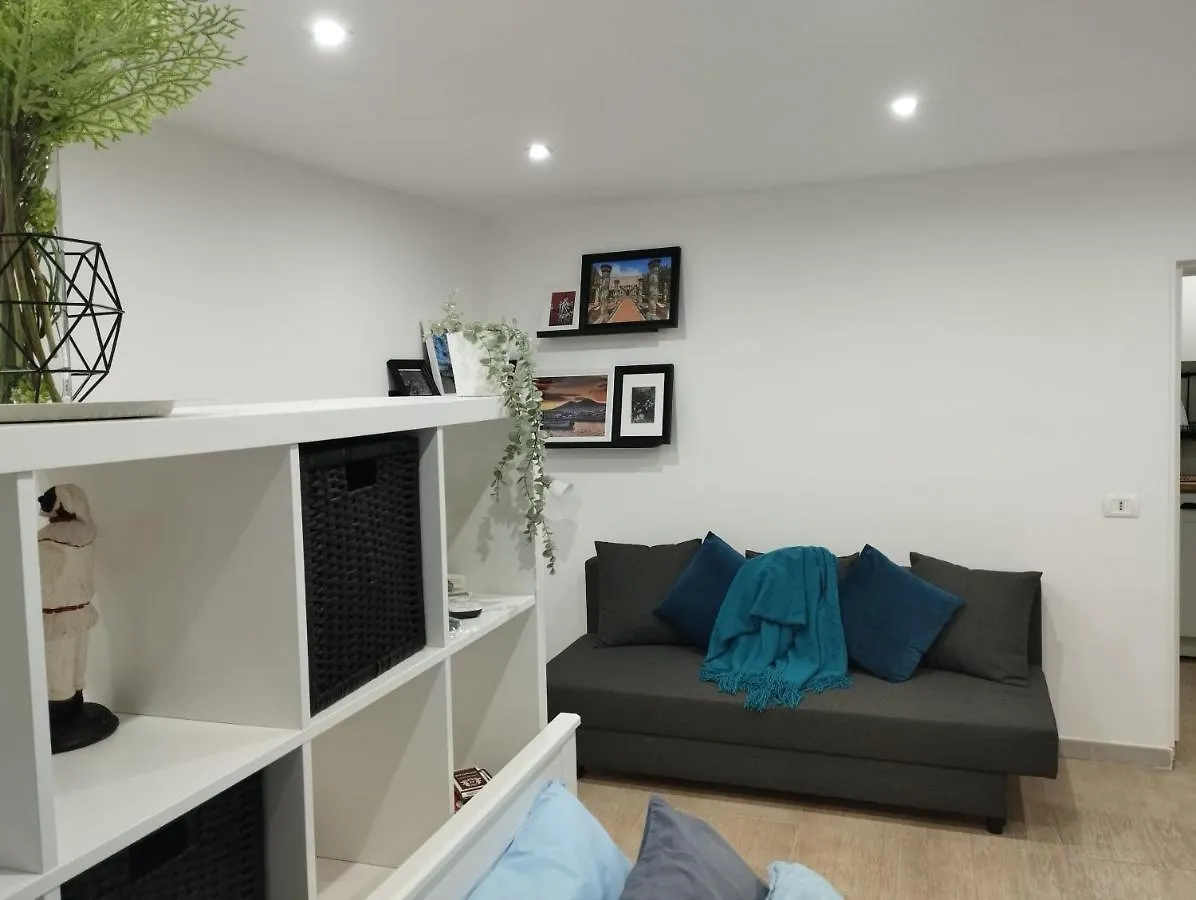 Pazzariello Holiday Home - Casa Vacanza Napoli Centro Storico 0*, Naples