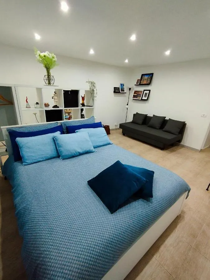 Pazzariello Holiday Home - Casa Vacanza Napoli Centro Storico contacts