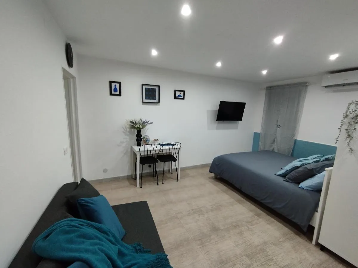 Apartment Pazzariello Holiday Home - Casa Vacanza Napoli Centro Storico Italy